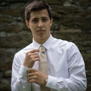 Meet your Posher, Jonathan